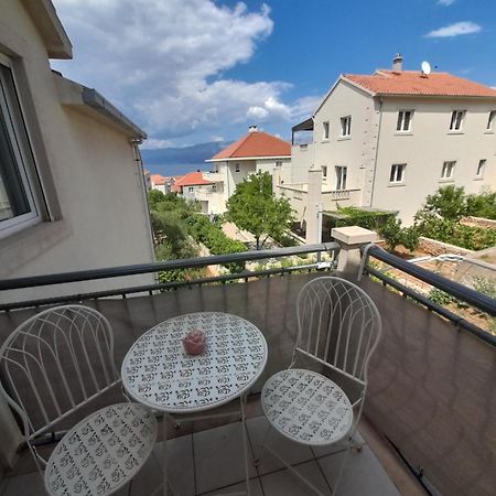 Nives B. Apartment Supetar Exterior photo
